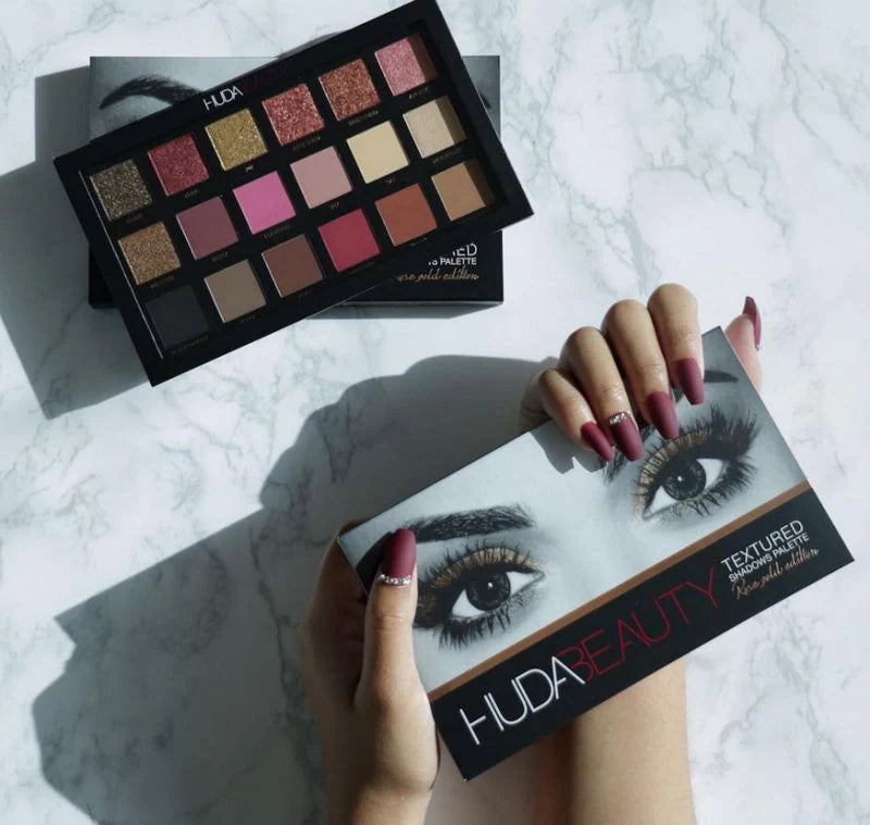 Huda Beauty Palette Rose Gold Edition