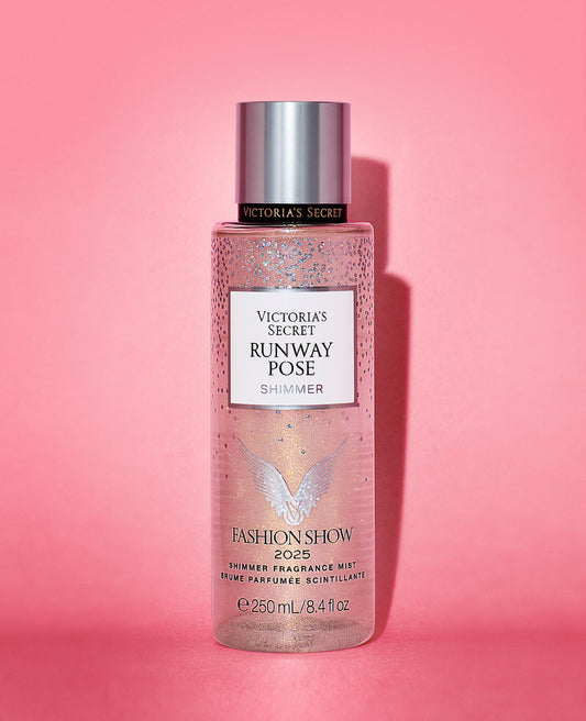 VS: RUNWAY POSE Shimmer